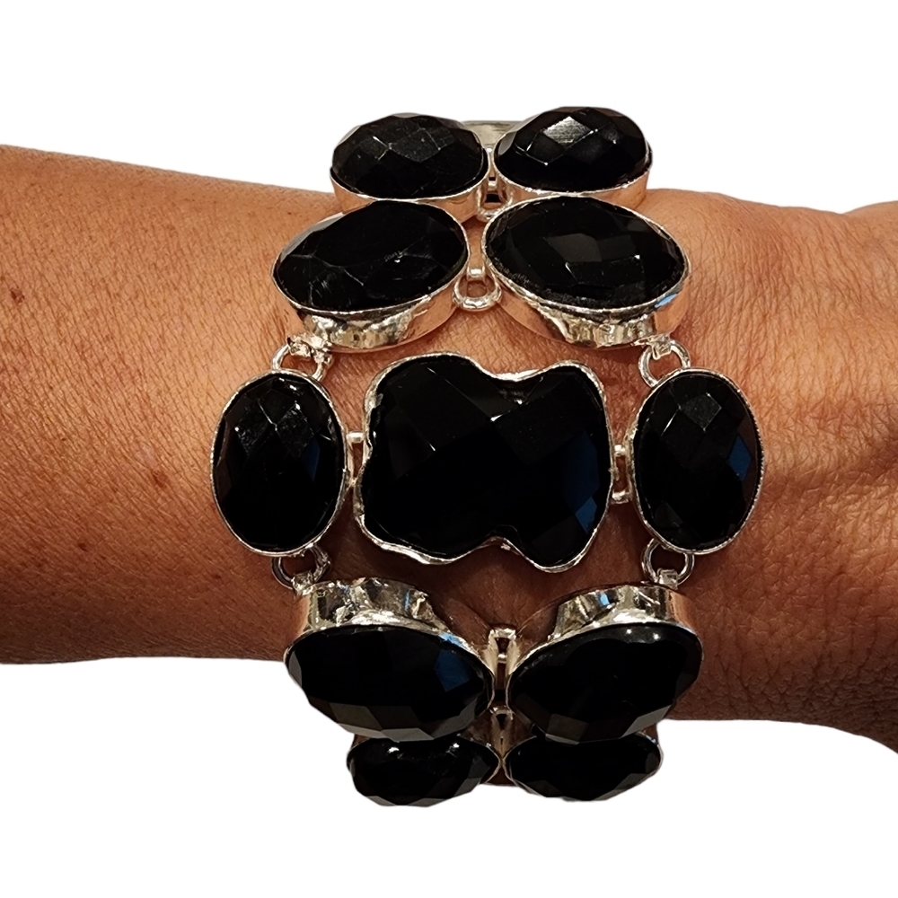 Faceted black onyx bracelet - silver gemstone statement bracelet chunky Q09